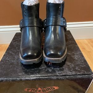 Freebird by Steven Whiskey Size 8